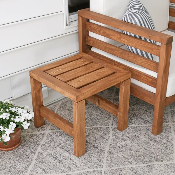 DIY Outdoor Side Table Build Plans