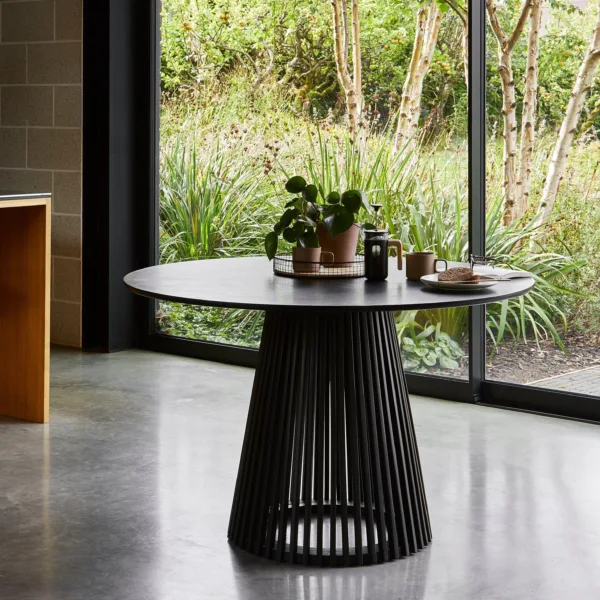 Willow Black Round Dining Table